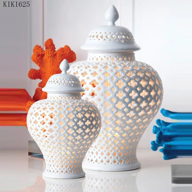 White Ceramic Hollow Vase General Jar with Lid Retro Crafts Storage Jar Room Flower Arrangement Flower Vase Home Decoration Gift - bertofonsi