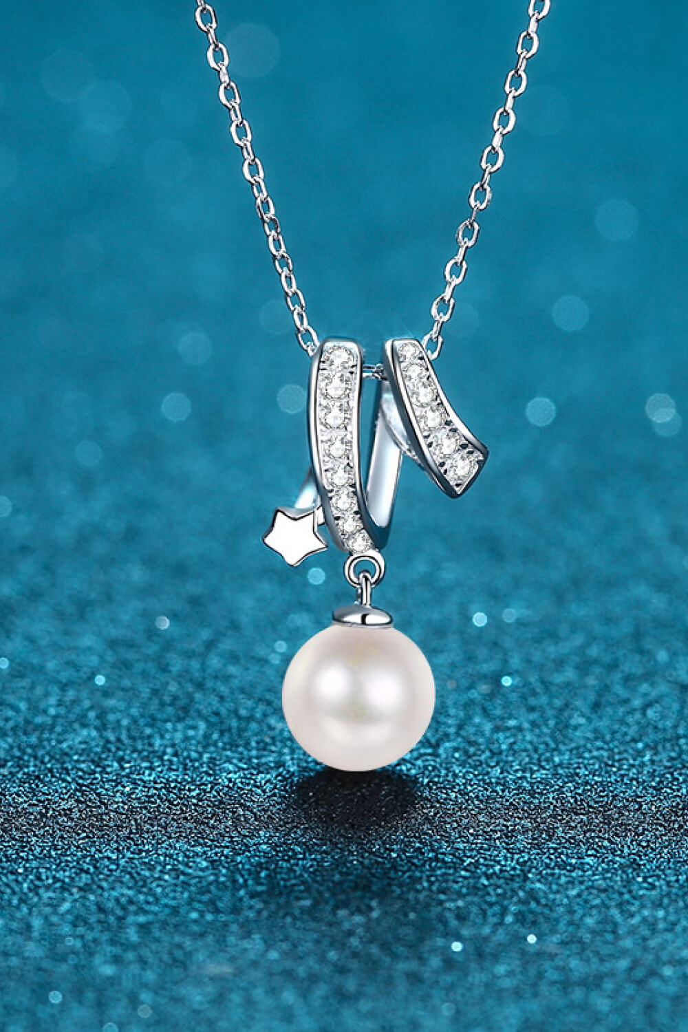 Give You A Chance Pearl Pendant Chain Necklace - bertofonsi