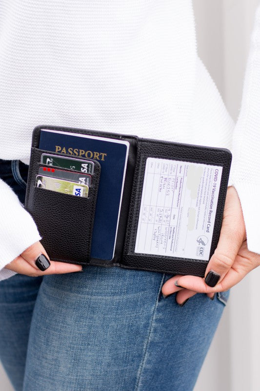 Passport and Vaccine Credit Card Wallet - bertofonsi
