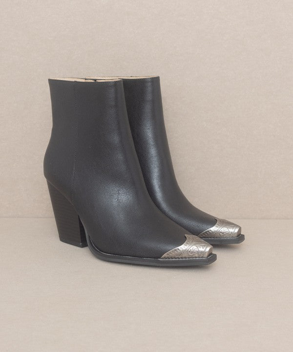 OASIS SOCIETY Zion - Bootie with Etched Metal Toe - bertofonsi