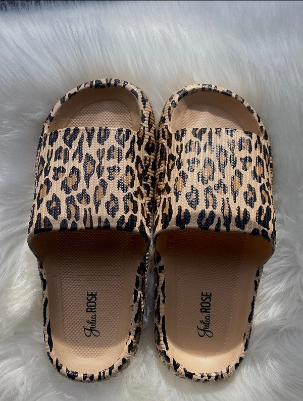 Brown Leopard Insanely Comfy Slides - bertofonsi