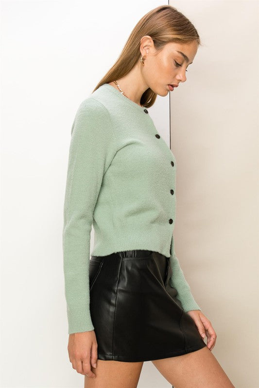 Chic Button-Front Cardigan Sweater - bertofonsi