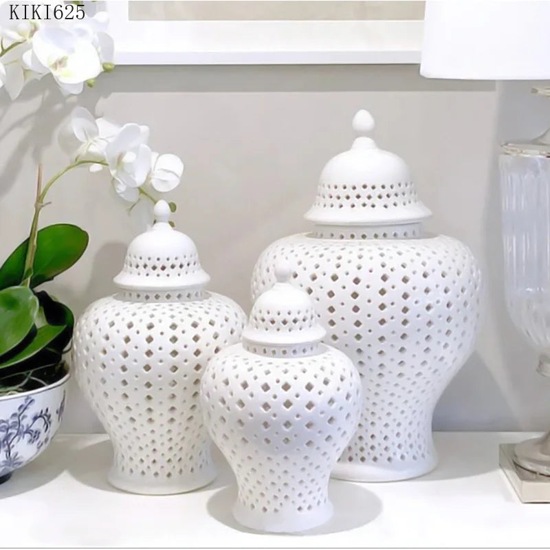 White Ceramic Hollow Vase General Jar with Lid Retro Crafts Storage Jar Room Flower Arrangement Flower Vase Home Decoration Gift - bertofonsi
