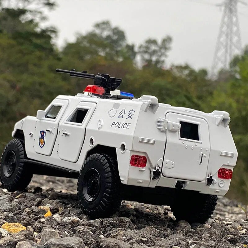 1:24 Alloy Refit Armored Car Model Diecast Toy Off-road Vehicle Tank Model Metal Police Explosion Proof Car Model Childrens Gift - bertofonsi