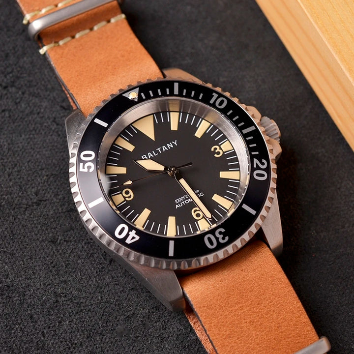 Baltany Mens Automatic Watches 42mm Sport Diver Watch Mechaical Wristwatch Military Sapphire 300M Waterproof BGW-9 Luminous NH35 - bertofonsi
