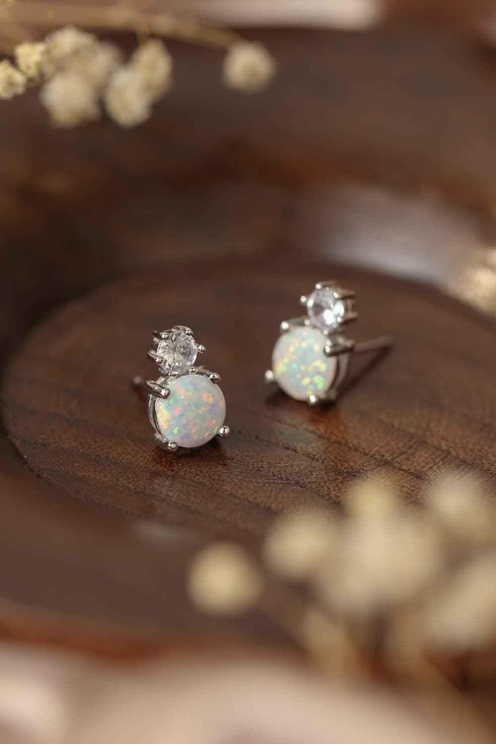 4-Prong Opal Stud Earrings - bertofonsi