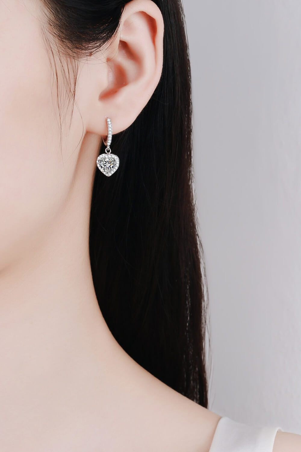 Moissanite Heart-Shaped Drop Earrings - bertofonsi