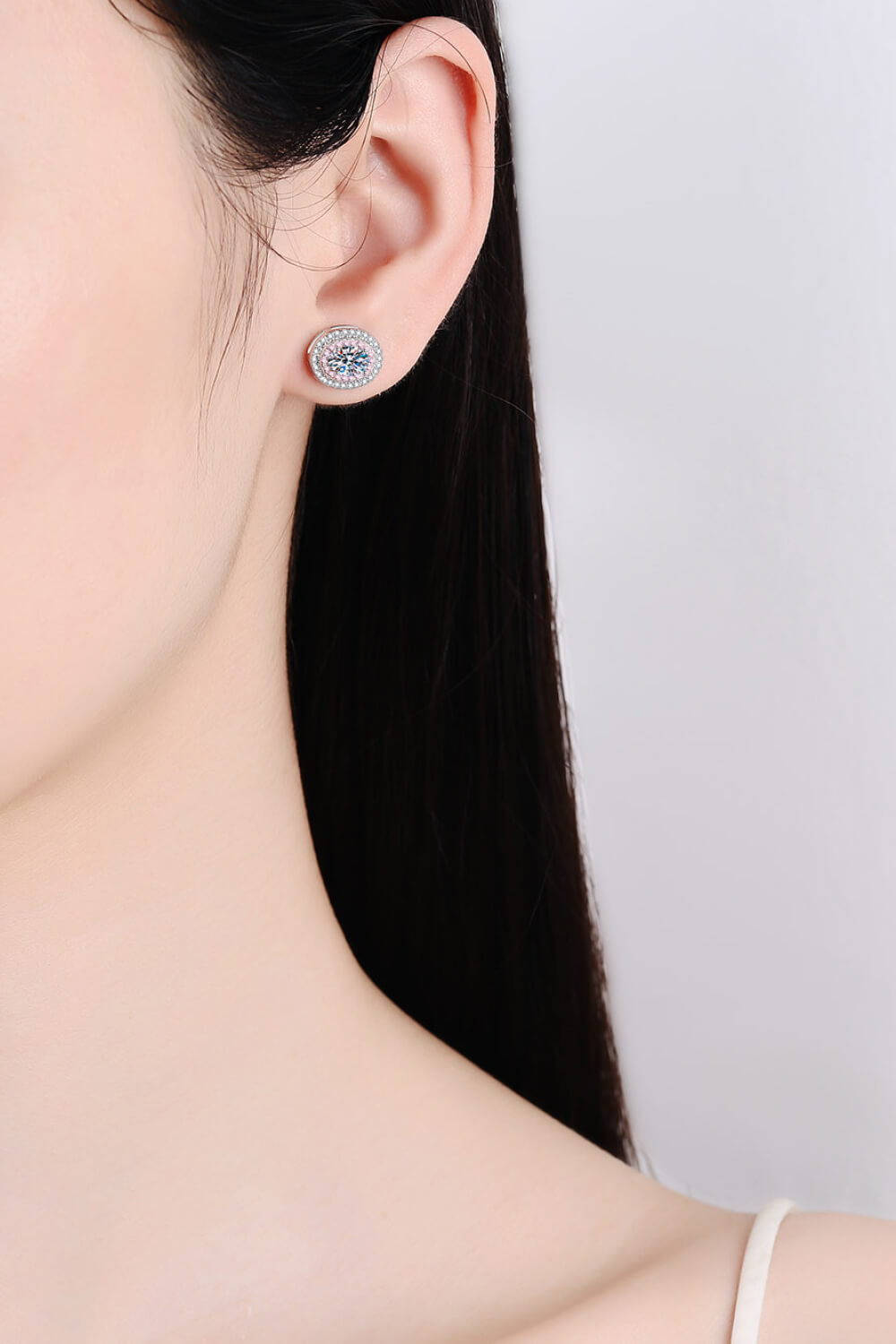 Platinum-Plated Moissanite Stud Earrings - bertofonsi