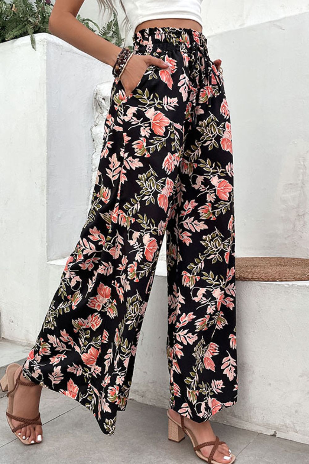 Floral Pull-On Wide Leg Pants - bertofonsi