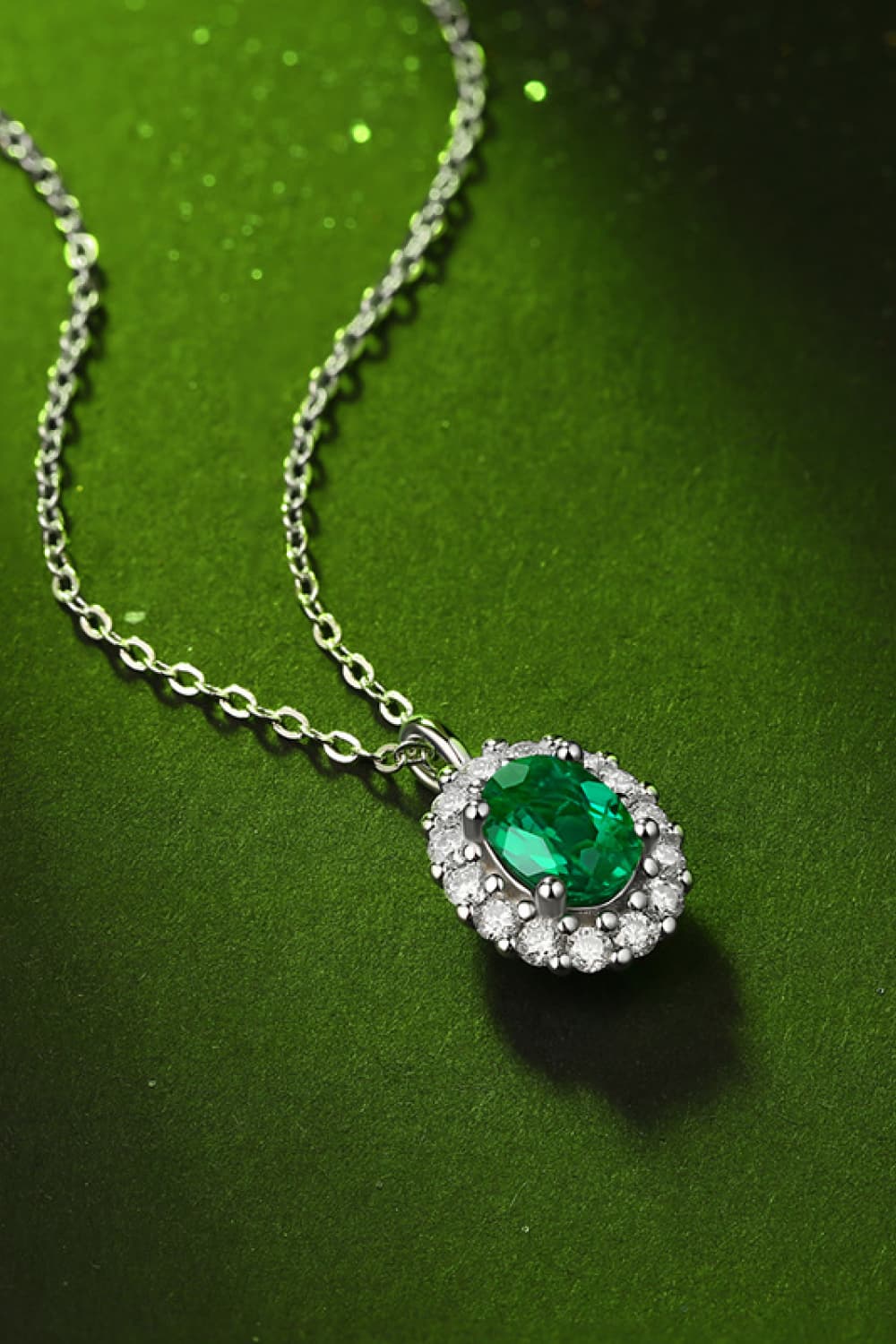 1.5 Carat Lab-Grown Emerald 925 Sterling Silver Necklace - bertofonsi